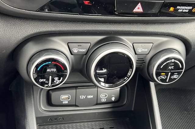 New 2026 Hyundai Venue SEL FWD image 19