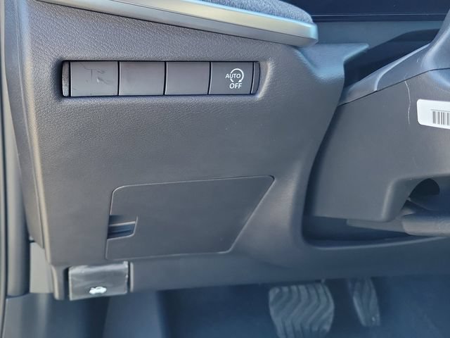 New 2026 Nissan Kicks SV w/ SV Premium Package FWD image 9