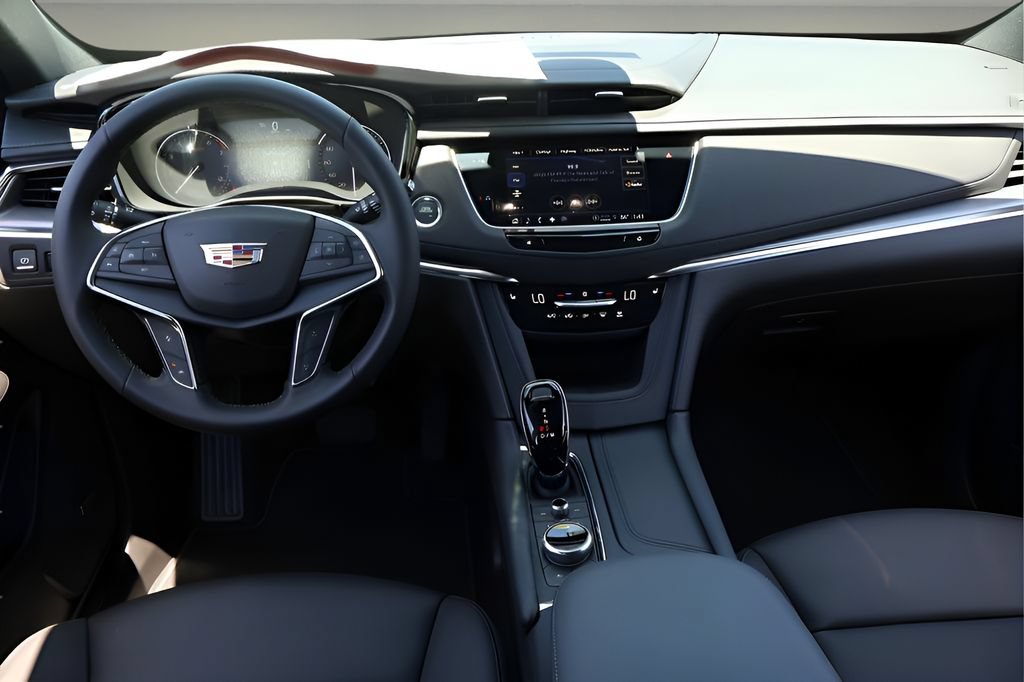 Certified 2026 Cadillac XT5 Luxury FWD image 15