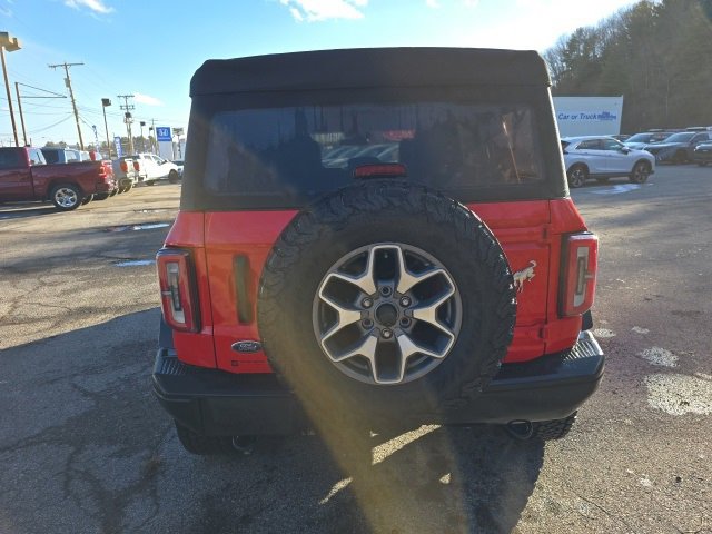 Used 2023 Ford Bronco Badlands image 4