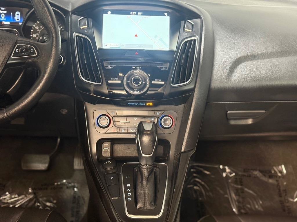 Used 2018 Ford Focus Titanium FWD image 24