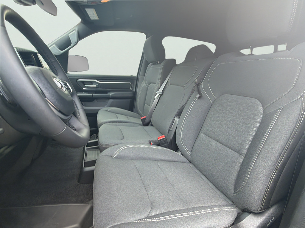 Used 2025 RAM 1500 Big Horn AWD/4WD image 10