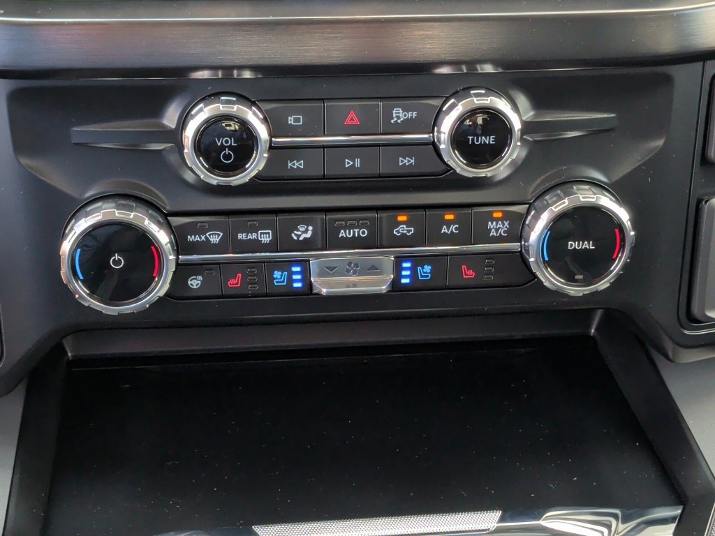 New 2026 Ford F350 Lariat w/ Chrome Package AWD/4WD image 30