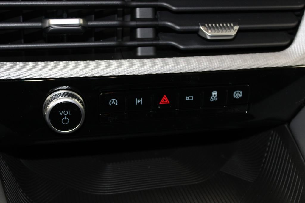 New 2026 Ford Explorer Active w/ Active Comfort Package image 43