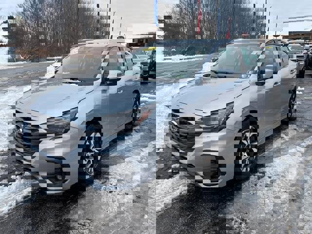 Used 2023 Subaru Legacy Premium image 3