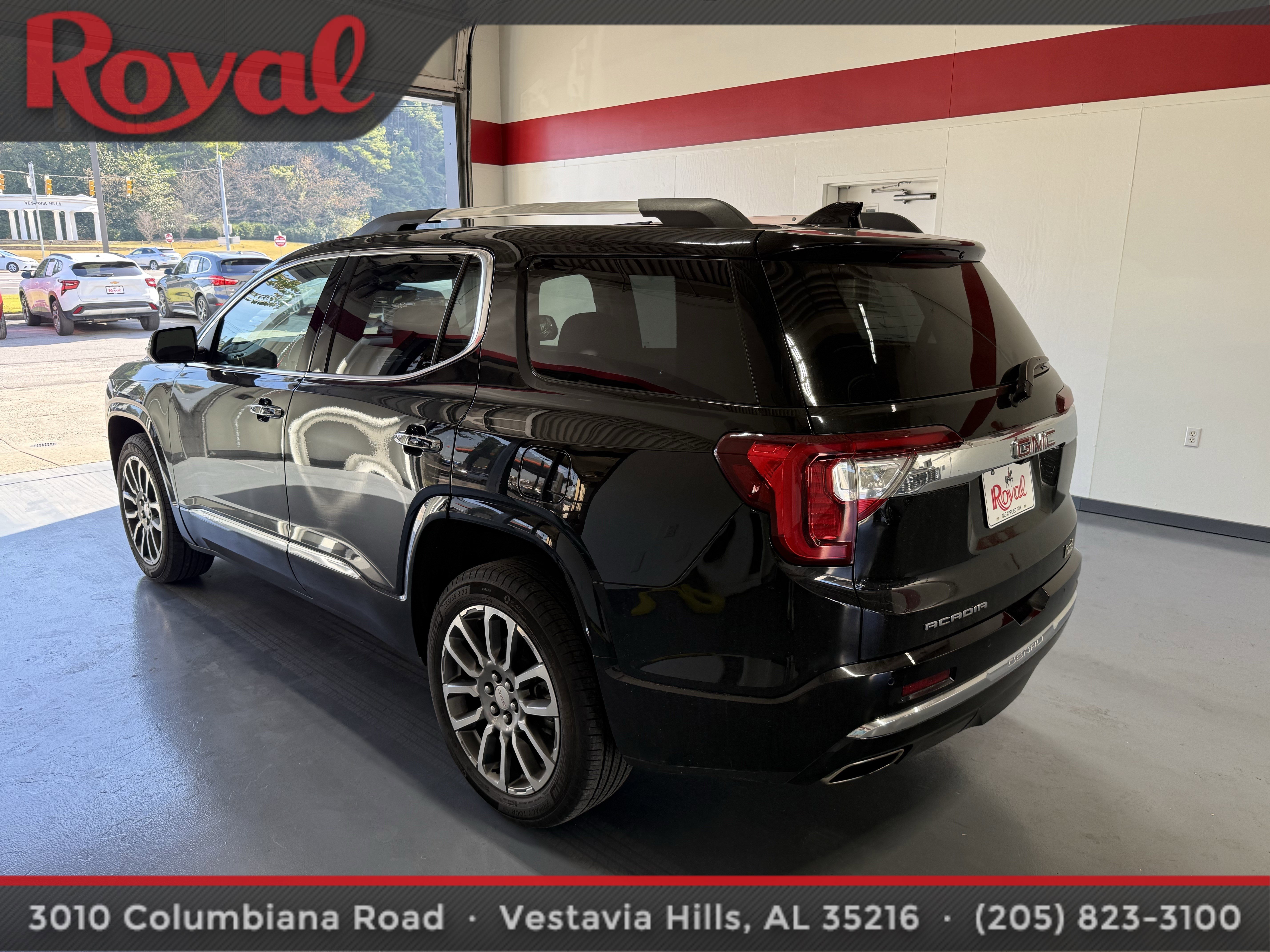 Used 2023 GMC Acadia Denali w/ Denali Ultimate Package image 32