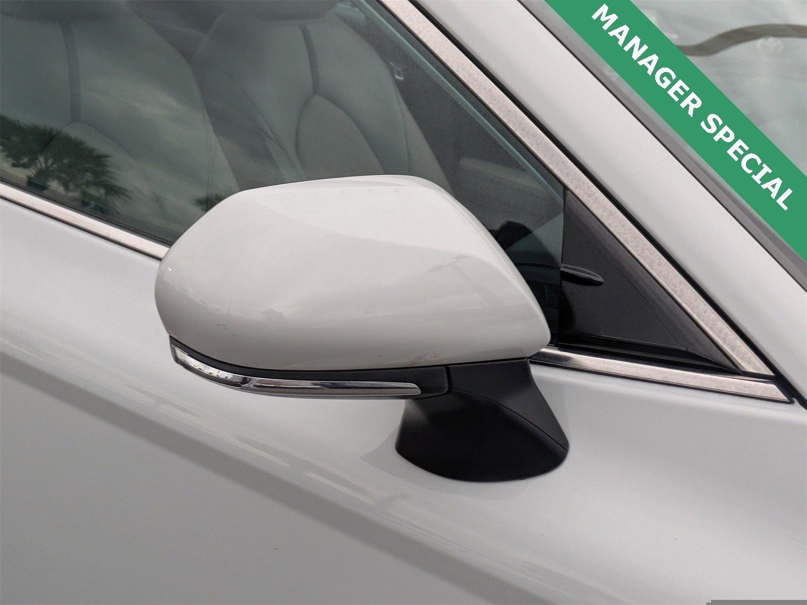 Used 2024 Toyota Camry XSE image 11