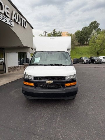 Used 2021 Chevrolet Express 3500 w/ Power Convenience Package image 3