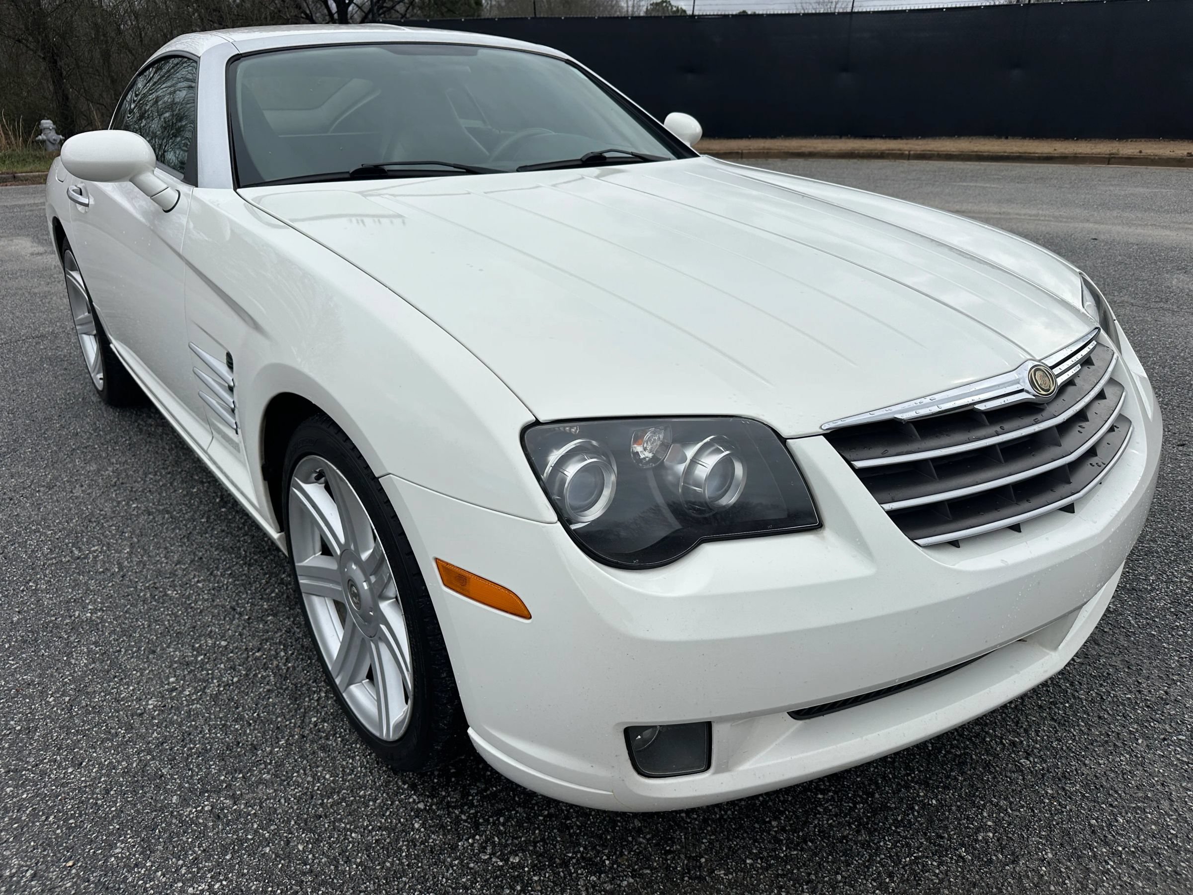 Used 2004 Chrysler Crossfire Coupe RWD image 7