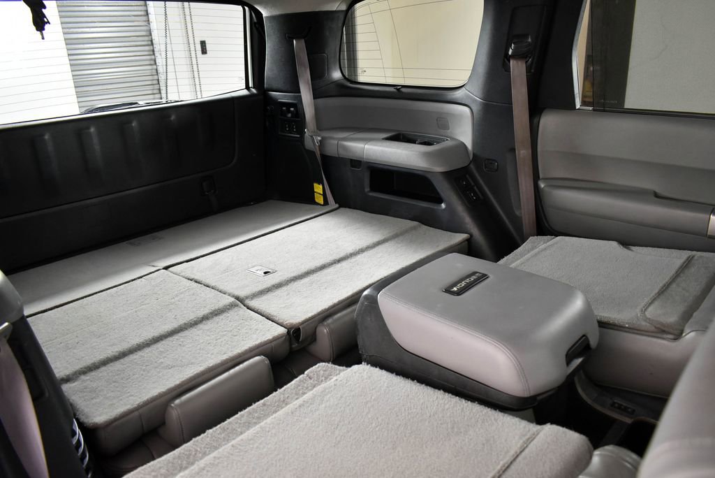 Used 2010 Toyota Sequoia Platinum image 30