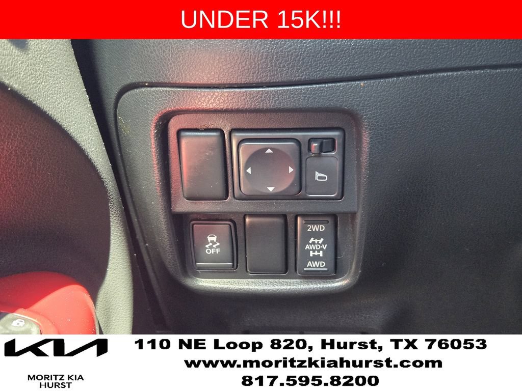 Used 2016 Nissan Juke SV AWD/4WD image 24
