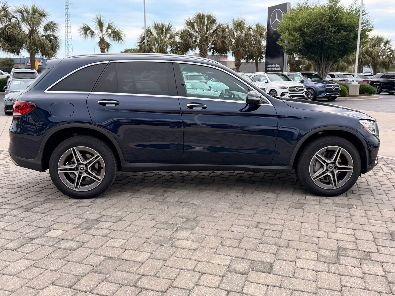 Used 2021 Mercedes-Benz GLC 300 image 8