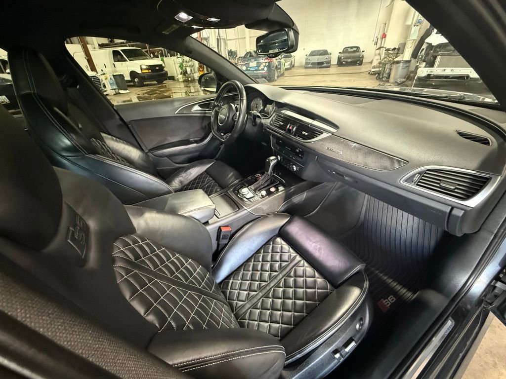 Used 2017 Audi S6 Premium Plus w/ S6 Sport Package image 15