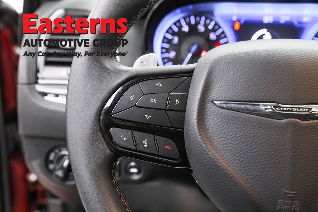 Used 2023 Chrysler 300 S image 15