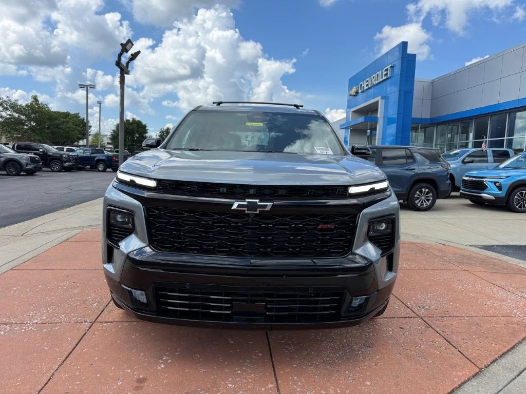 New 2026 Chevrolet Traverse RS FWD image 2