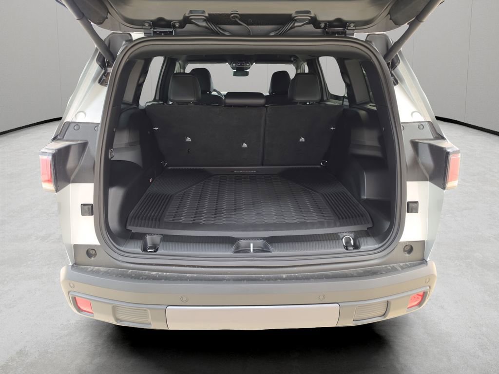 New 2026 Jeep Cherokee Limited image 12