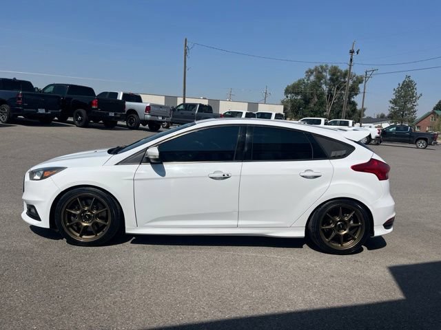 Used 2016 Ford Focus ST FWD image 8