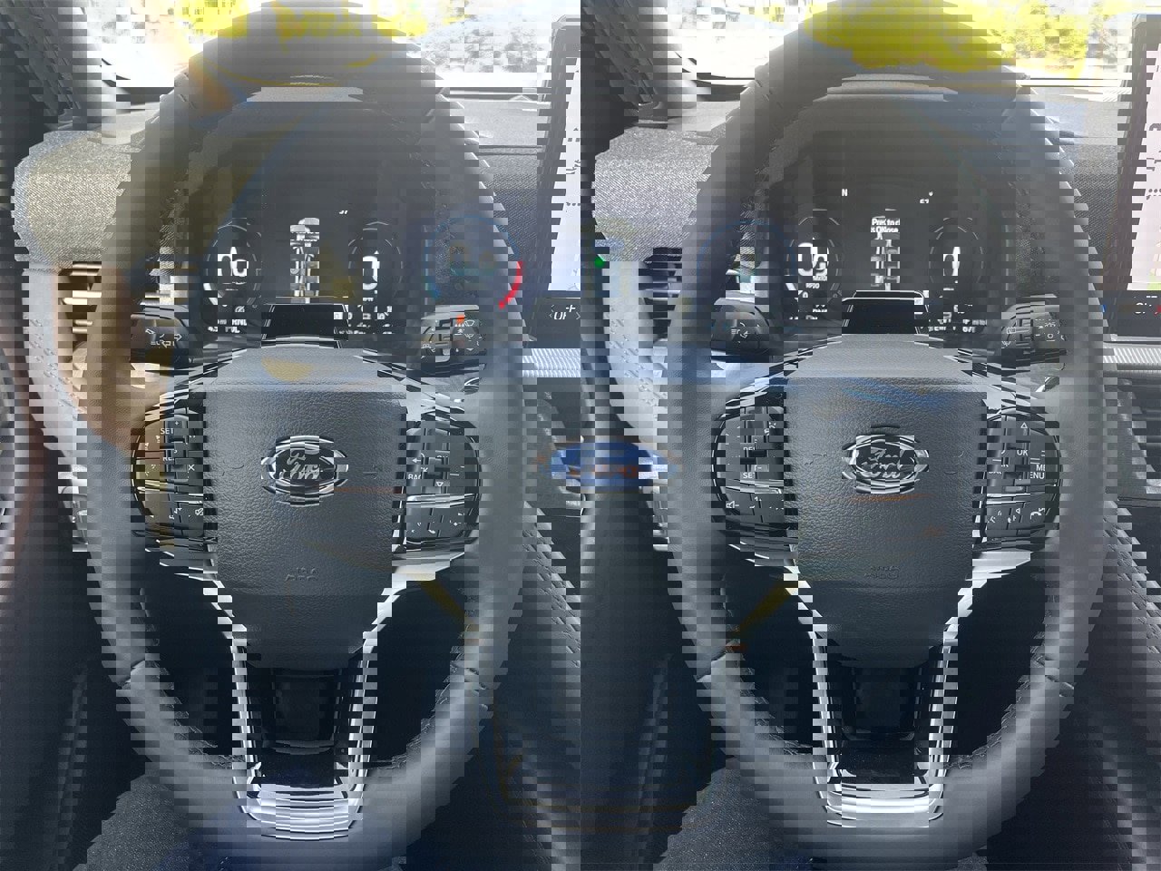 New 2026 Ford Explorer Platinum image 10