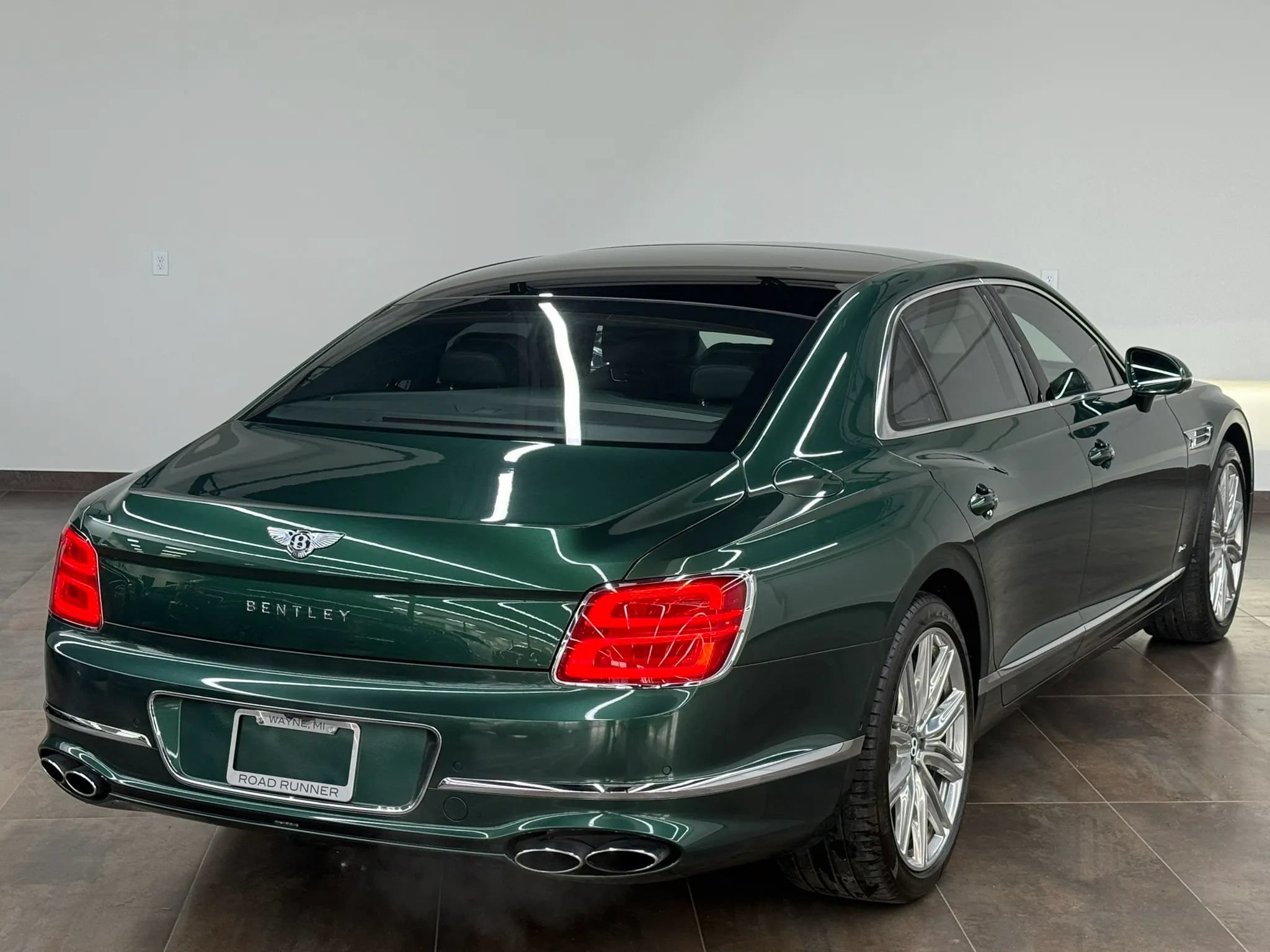 Used 2022 Bentley Flying Spur V8 AWD/4WD image 20
