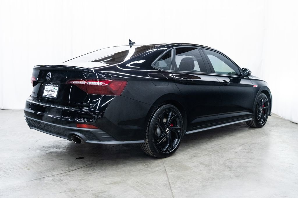 Used 2023 Volkswagen Jetta GLI Autobahn image 6