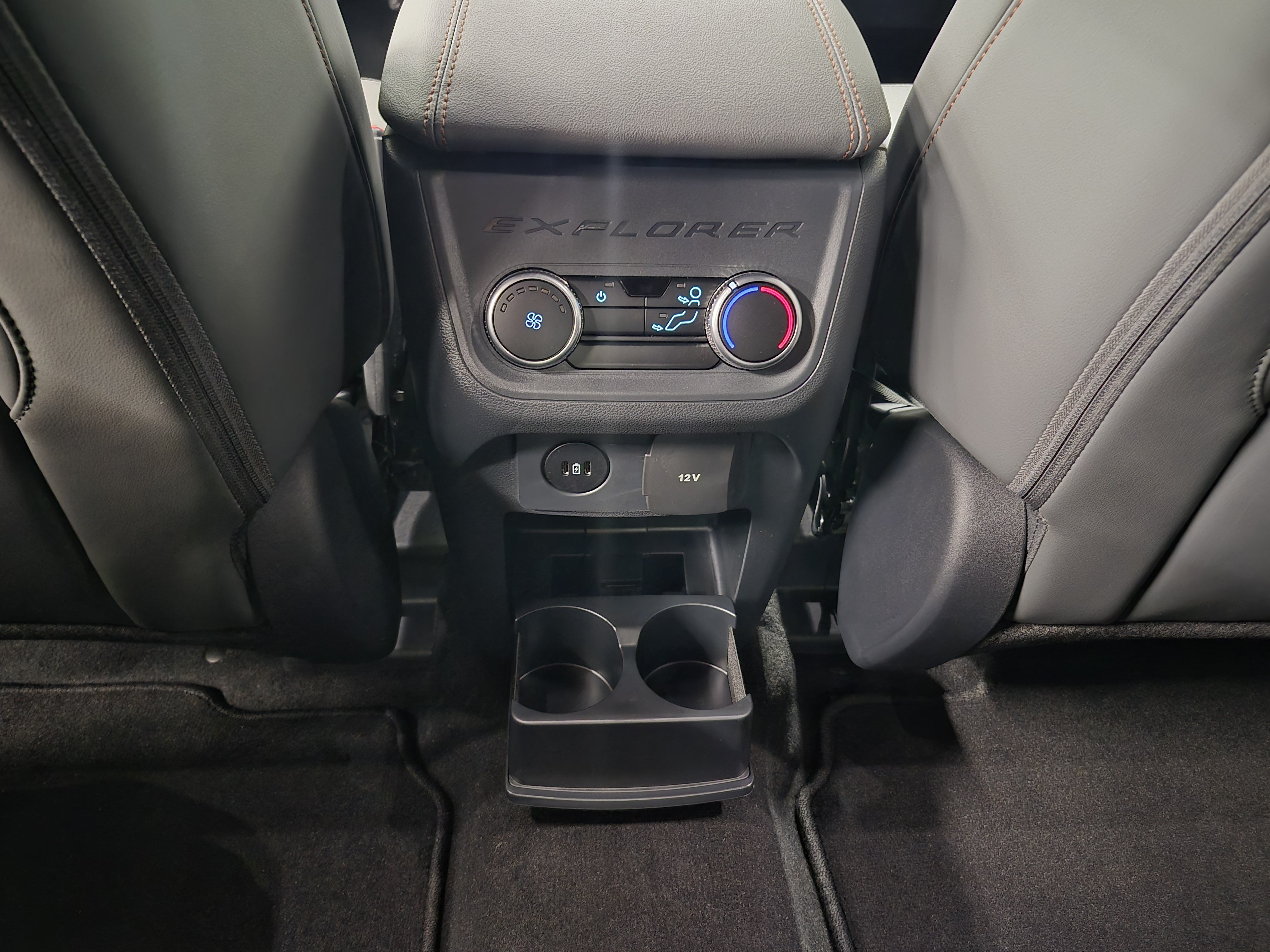 New 2027 Ford Explorer Active w/ Active Comfort Package RWD image 16