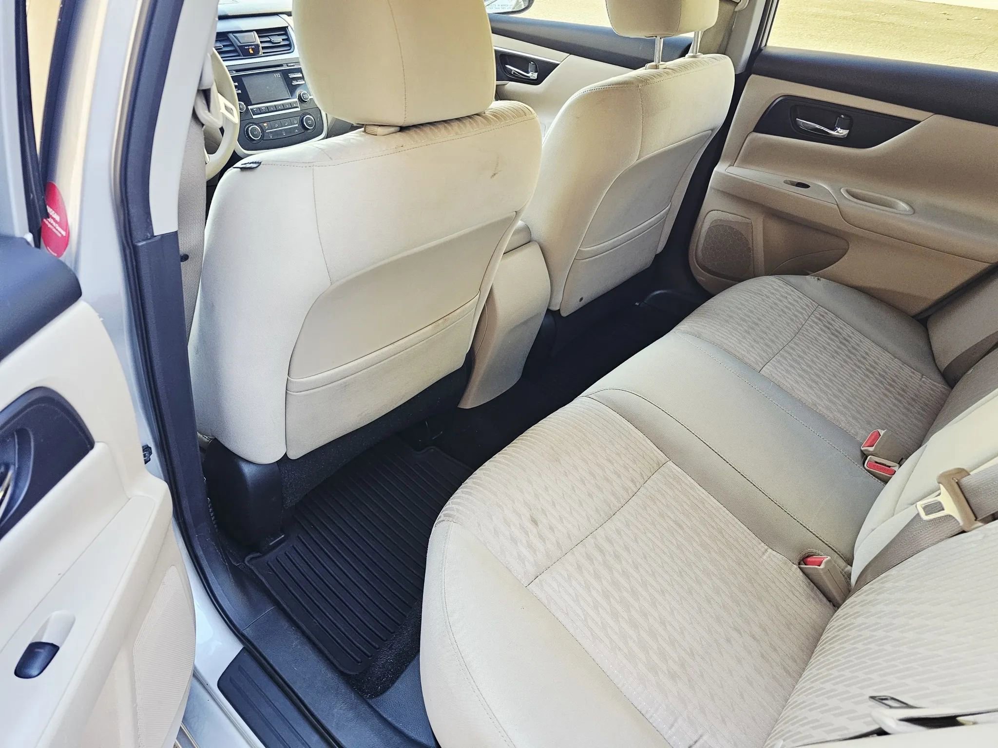 Used 2016 Nissan Altima 2.5 S w/ Power Driver Seat Package image 10