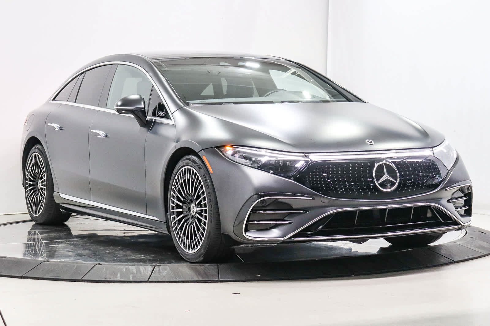 Certified 2024 Mercedes-Benz EQS 450+ 4MATIC Sedan image 3