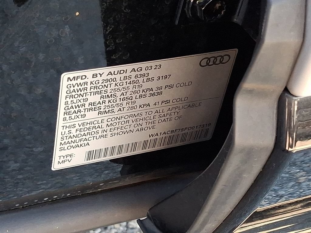 Used 2023 Audi Q7 2.0T Premium w/ Convenience Package AWD/4WD image 28