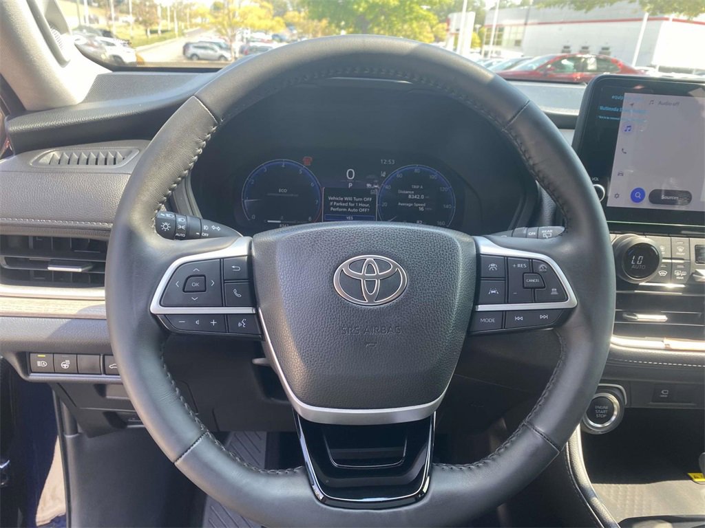 Used 2025 Toyota Grand Highlander FWD image 33