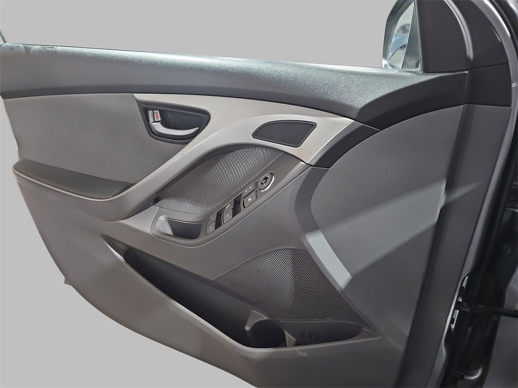 Used 2011 Hyundai Elantra GLS w/ Preferred Equipment Pkg 3 image 23