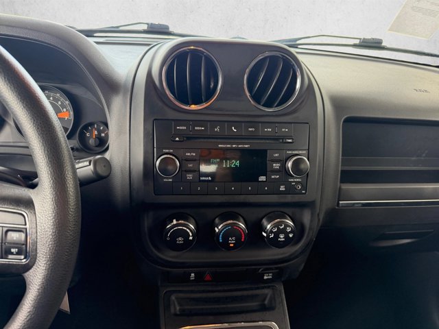 Used 2015 Jeep Patriot Sport w/ Power Value Group FWD image 13