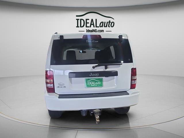 Used 2009 Jeep Liberty Sport image 8