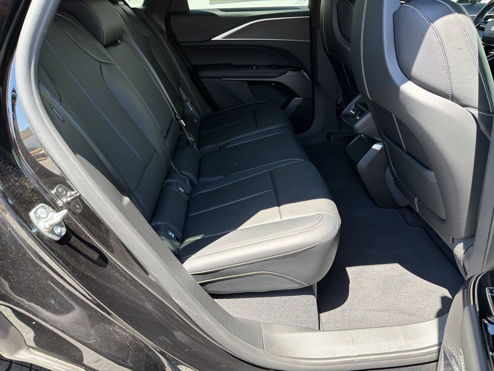 New 2026 Cadillac Lyriq Sport w/ LPO, Floor Liner Package RWD image 30