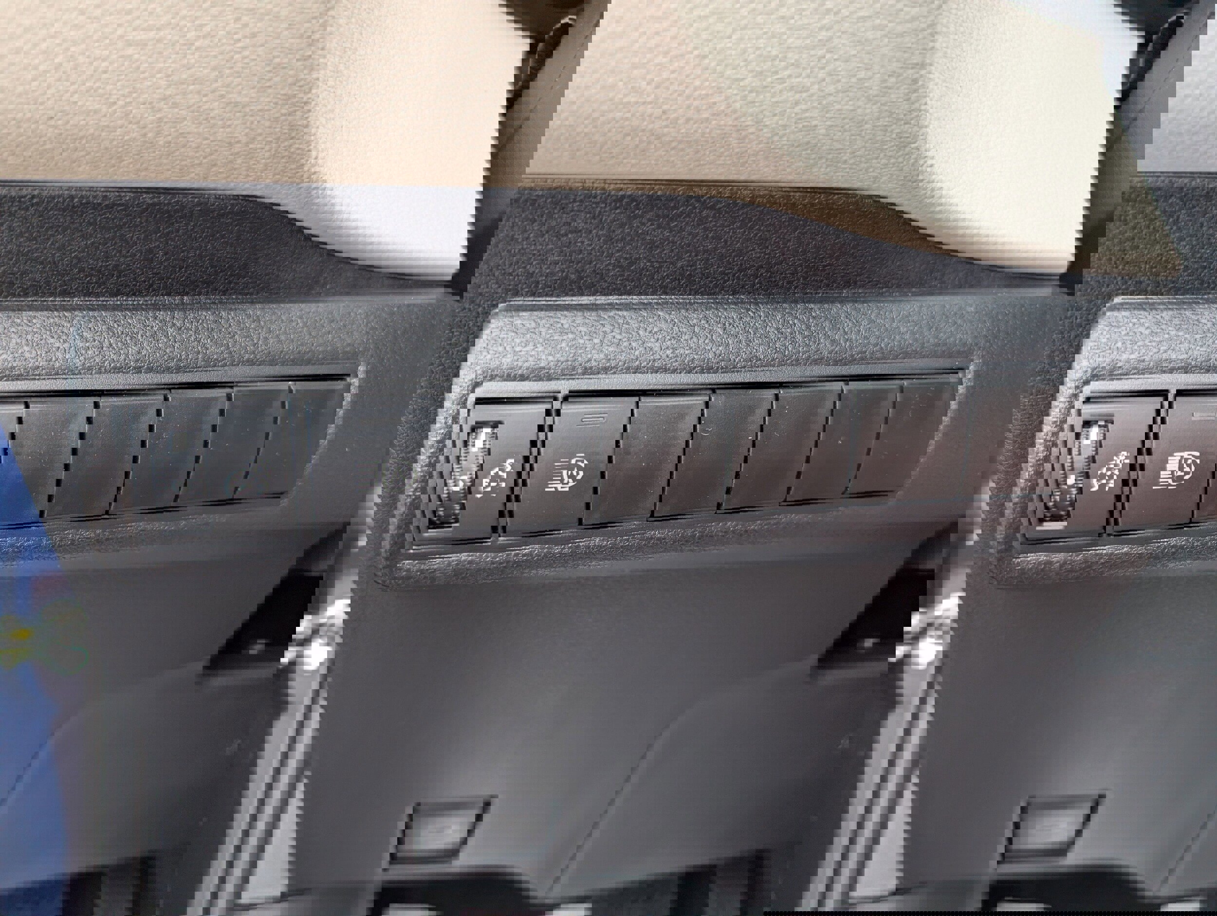 New 2026 Toyota Corolla LE image 19