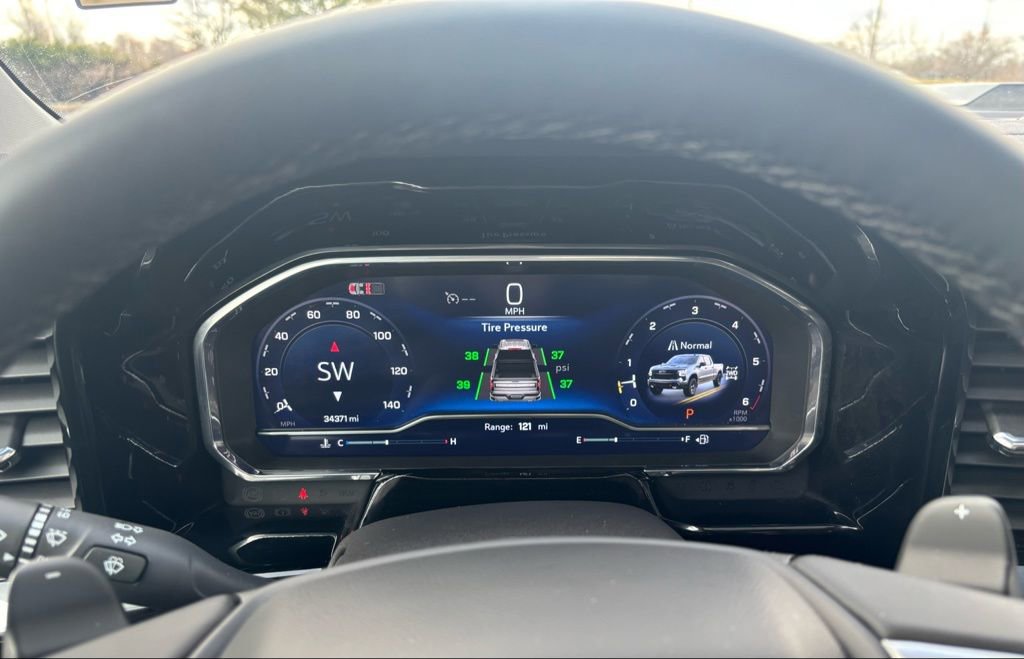 Used 2024 Chevrolet Silverado 1500 LT Trail Boss w/ Convenience Package II image 36