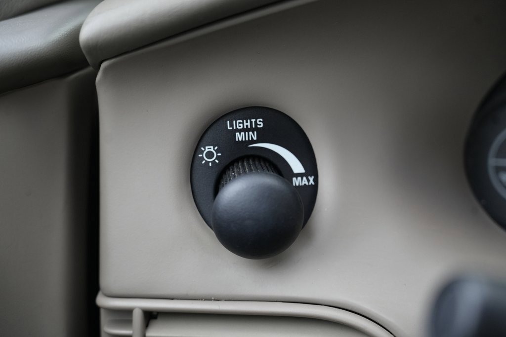 Used 1998 Buick Century Custom image 42