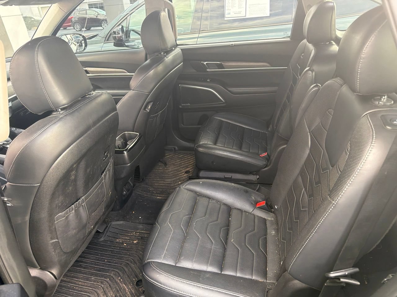 Used 2020 Kia Telluride SX w/ SX Prestige Package AWD/4WD image 11