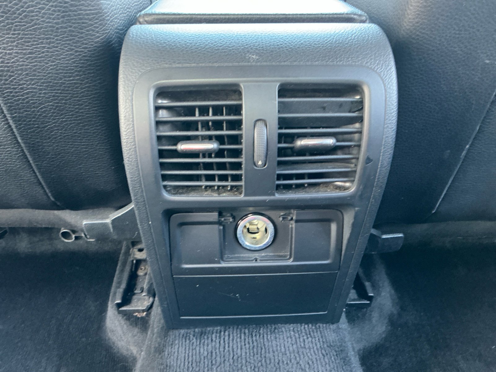 Used 2013 Volkswagen CC Sport image 31