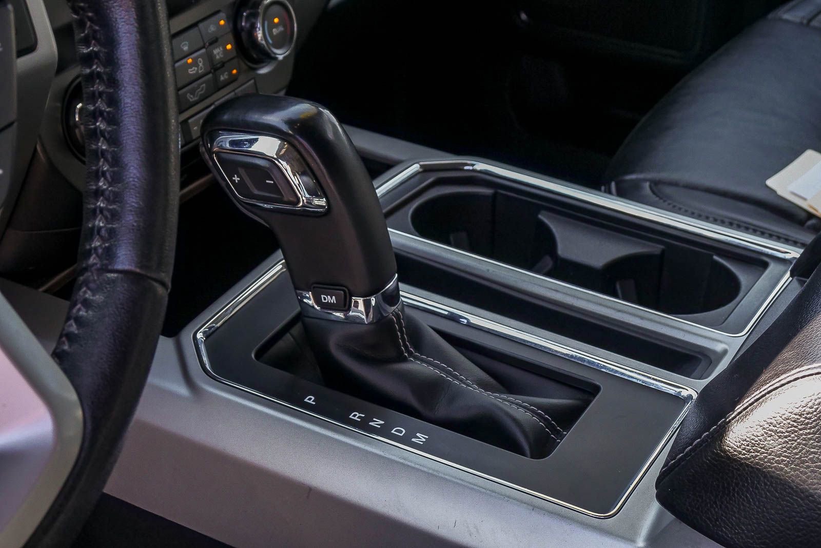 Used 2019 Ford F150 Lariat image 18