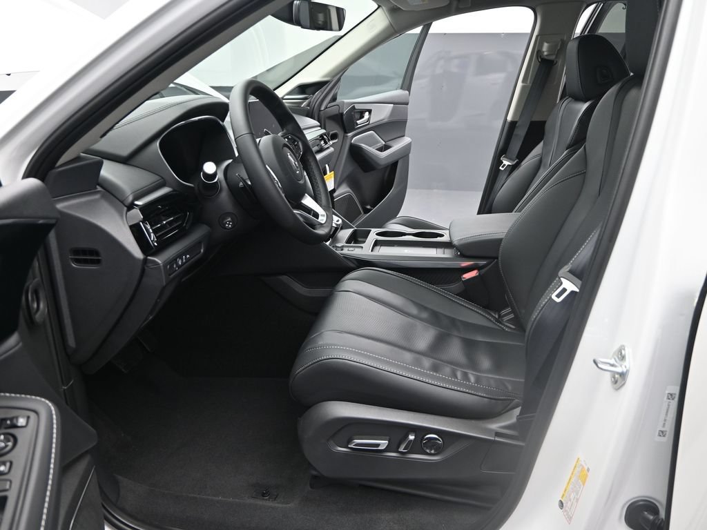 Used 2026 Acura MDX w/ Technology Package FWD image 13