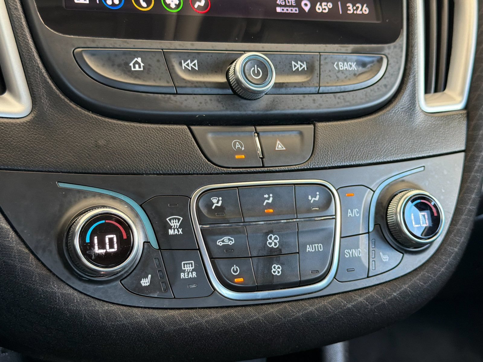 Used 2023 Chevrolet Malibu LT FWD image 21