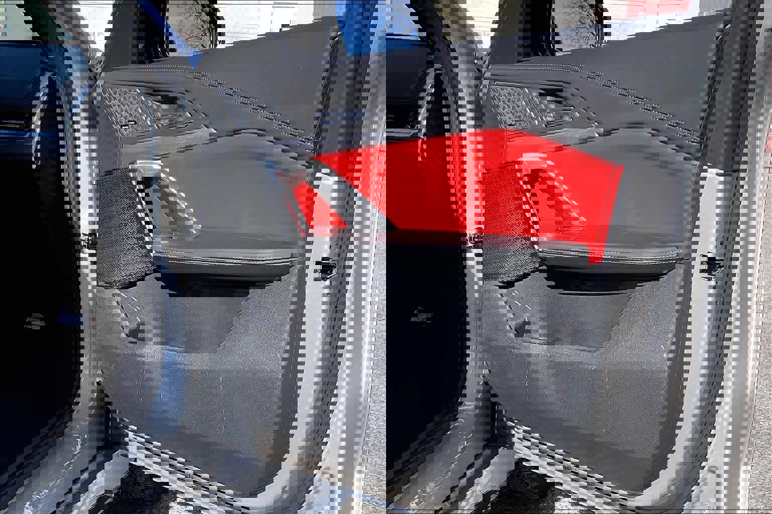 Used 2025 BMW X1 M35i w/ Shadowloine Package image 24