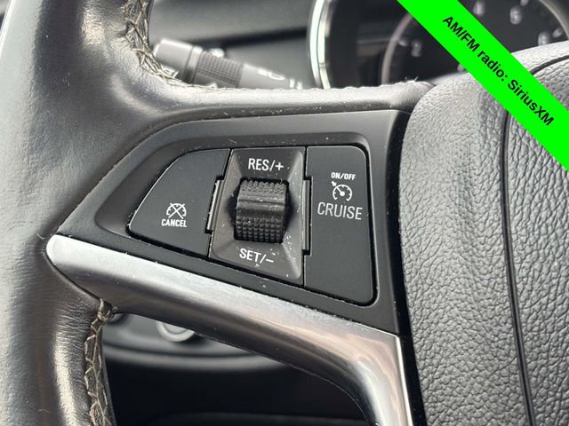 Used 2021 Buick Encore Preferred AWD/4WD image 12