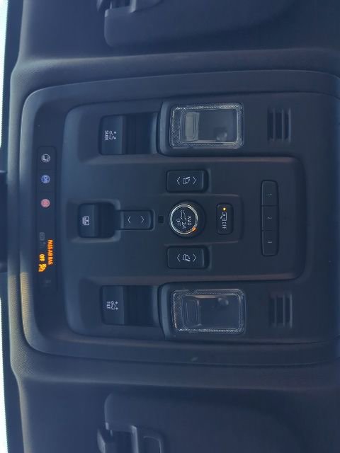 Certified 2021 Chevrolet Tahoe Z71 w/ Luxury Package image 11