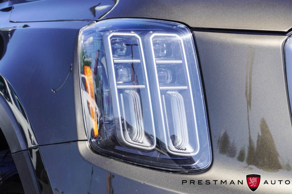 Used 2023 Kia Telluride SX Prestige X-Pro AWD/4WD image 16