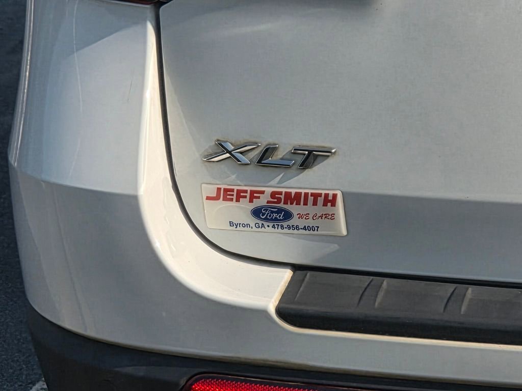 Used 2020 Ford Explorer XLT RWD image 8