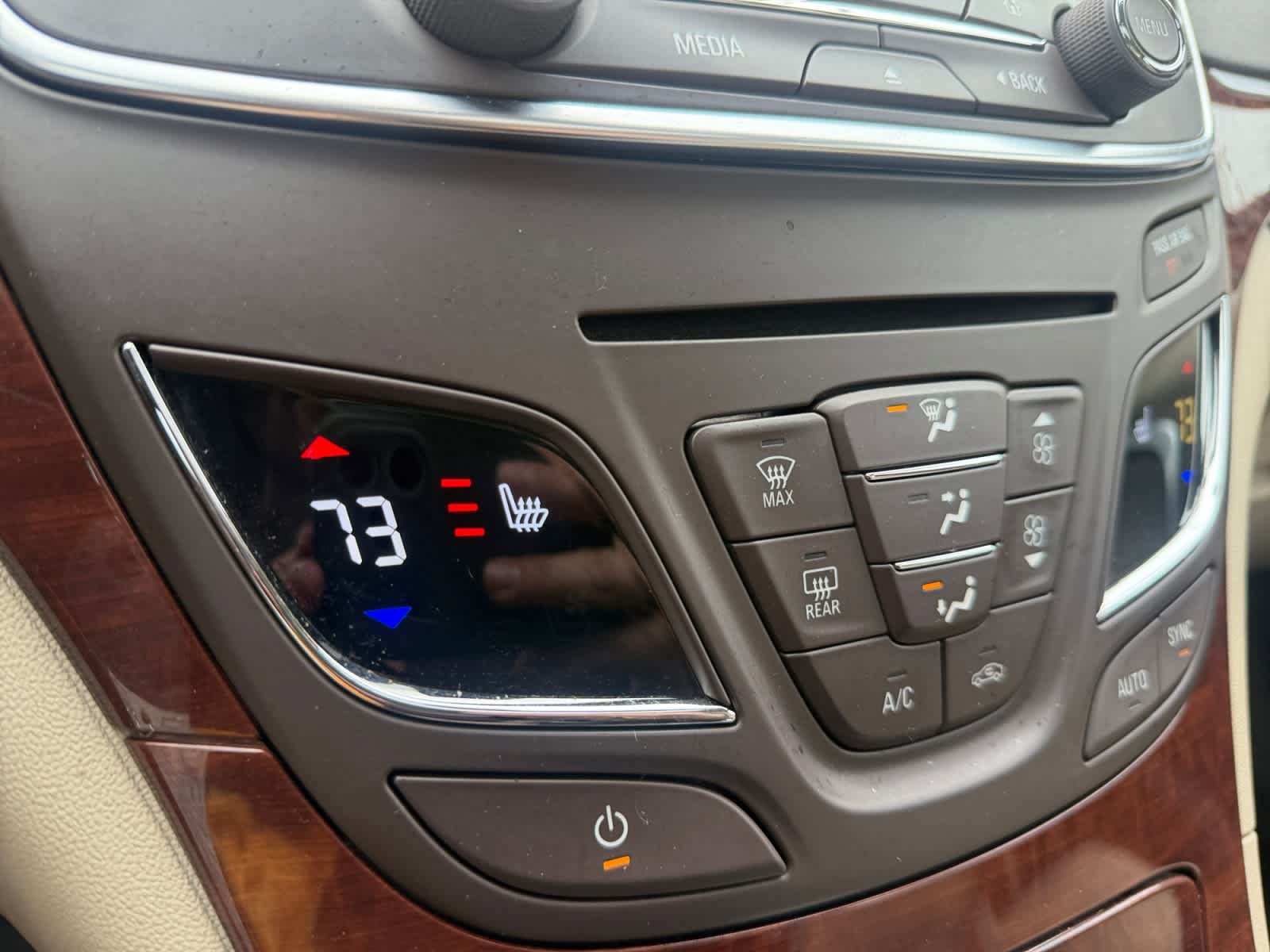 Used 2017 Buick Regal AWD image 26