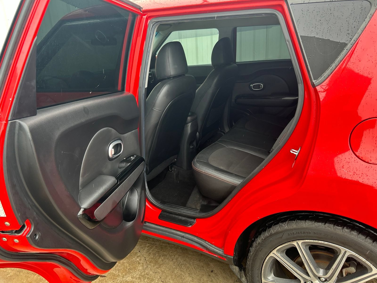 Used 2017 Kia Soul ! w/ Tech Package FWD image 12