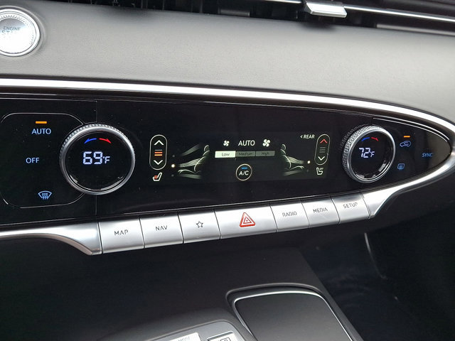 Used 2025 Genesis GV70 2.5T image 20