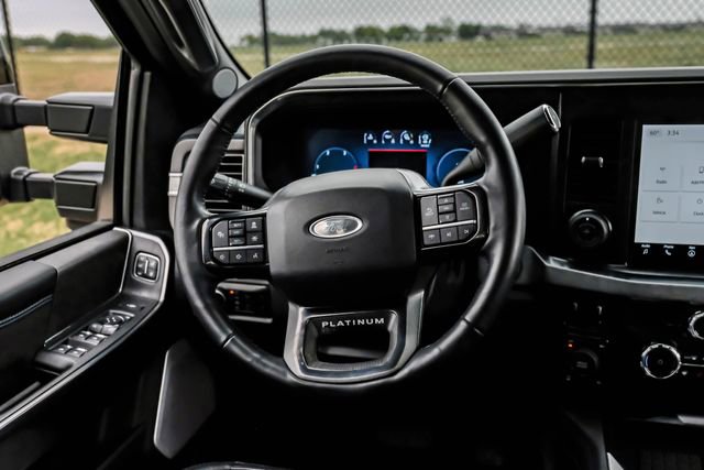 Used 2025 Ford F250 Platinum AWD/4WD image 18